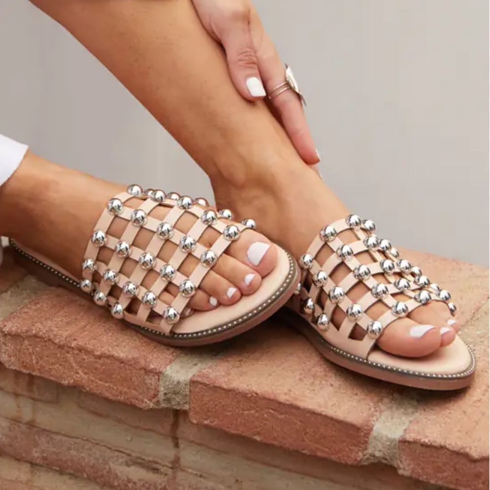 SIMMI London silver tone studded slip on flat sandals Sz 8
